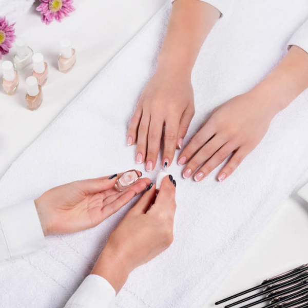 Service Manicure Lincoln CT Nail Spa